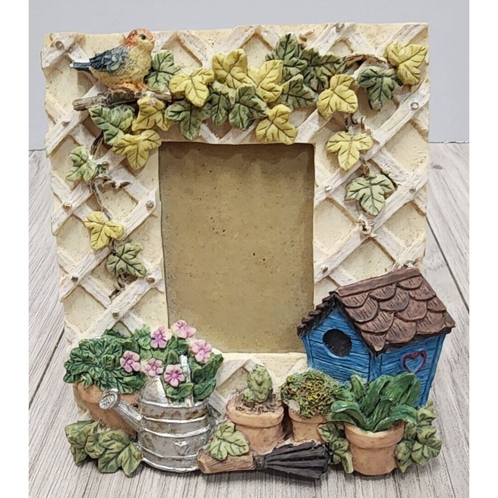 Secret Garden “Garden” photo frame resin 3D